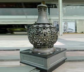 广场灯笼铜雕塑