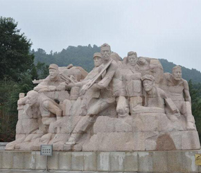 南充革命老区红军雕塑群