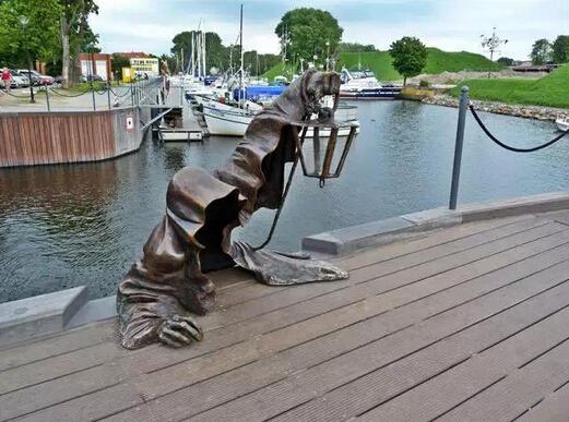 全球最受欢迎的25个雕像